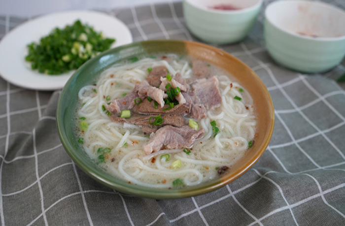 集贤原味汤粉王培训